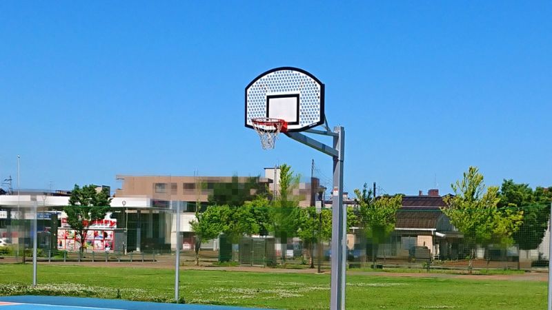 防災公園のバスケのゴール